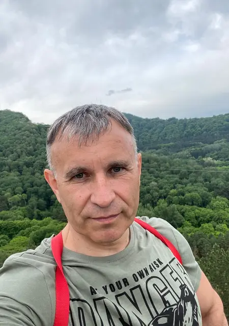 Я Александр, 50, знакомлюсь для постоянных отношений в Орле