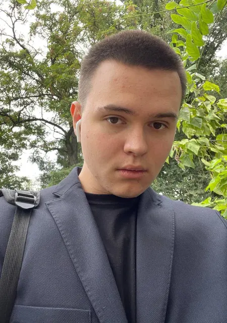 Иван из Ростова-на-Дону, мне 21, познакомлюсь для приятного времяпровождения