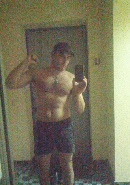 Teodor из Химок, ищу на сайте знакомства на одну ночь