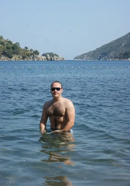 Кирилл из Вологды, мне 41, познакомлюсь для постоянных отношений