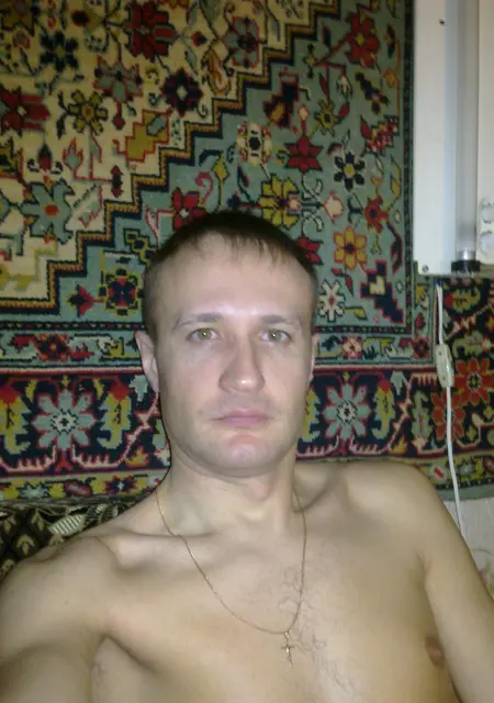 Сергей из Усинска, ищу на сайте знакомства на одну ночь