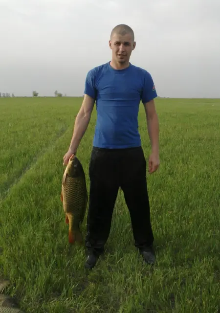 Я Игорь, 40, из Ахтубинска, ищу знакомства без обязательств