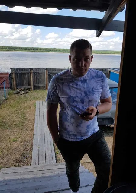 Я Олег, 36, знакомлюсь без обязательств в Каневской