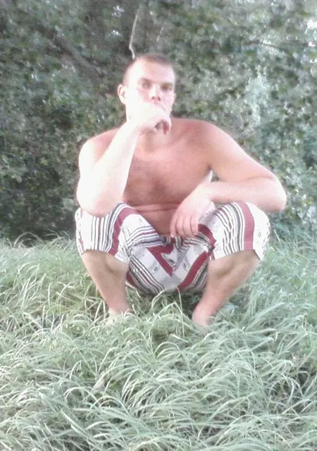 Миханик из Невинномысска, мне 39, познакомлюсь для дружбы