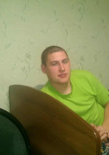 Санек из Кирова, мне 38, познакомлюсь на одну ночь