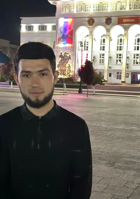 Shohruhbek из Махачкалы, мне 27, познакомлюсь для общения