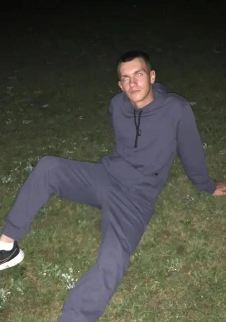 Я Никита, 24, из Майкопа, ищу знакомство для постоянных отношений