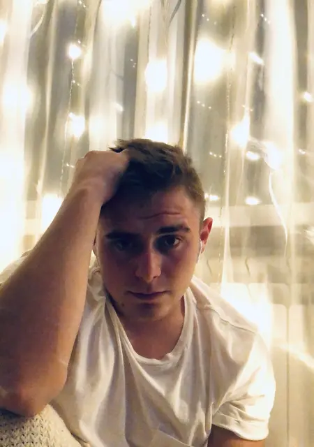 Kirill из Архангельска, мне 24, познакомлюсь для дружбы