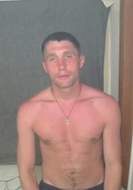 Сергей из Поронайска, мне 34, познакомлюсь для открытые отношения