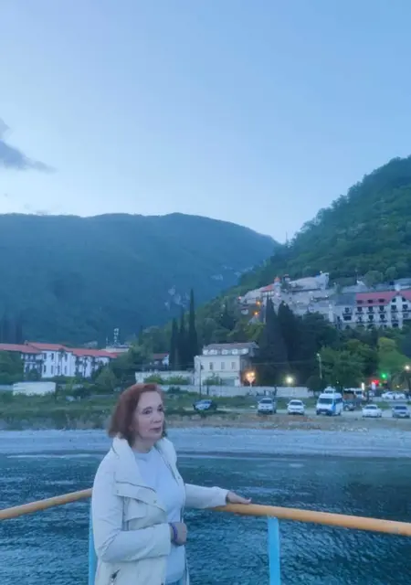 Лана из Москвы, ищу на сайте общение