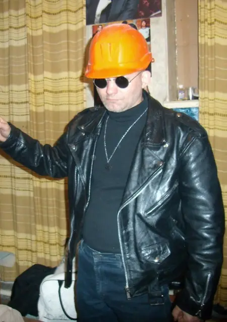 Rezz из Марганца, ищу на сайте дружбу