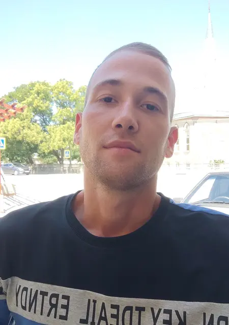 Я Руслан, 34, из Феодосии, ищу знакомства без обязательств