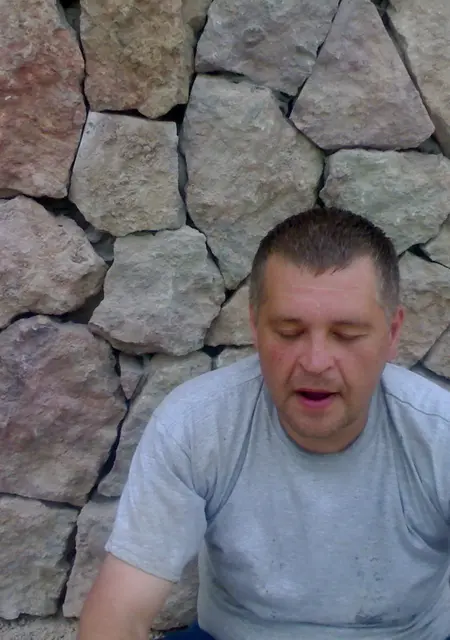 Сергей из Майкопа, ищу на сайте знакомства на одну ночь