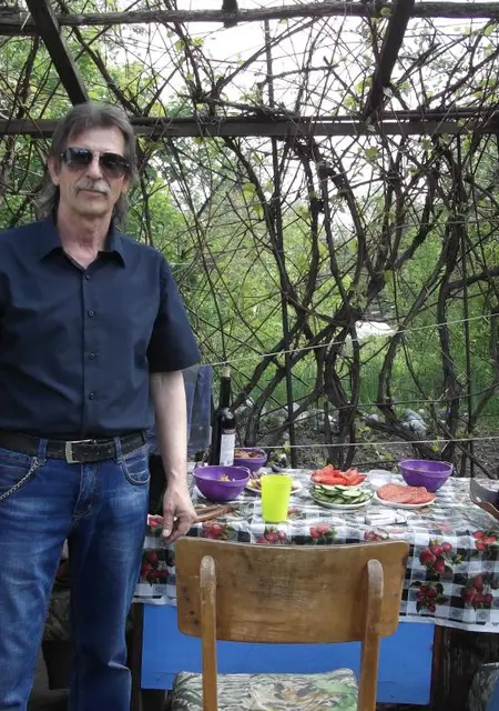 Варяг из Рязани, мне 66, познакомлюсь на одну ночь