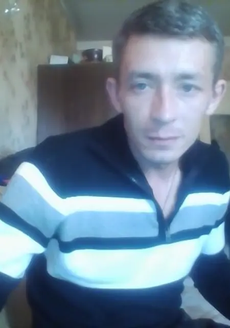 Я Leny, 41, из Пятигорска, ищу знакомство для приятного времяпровождения