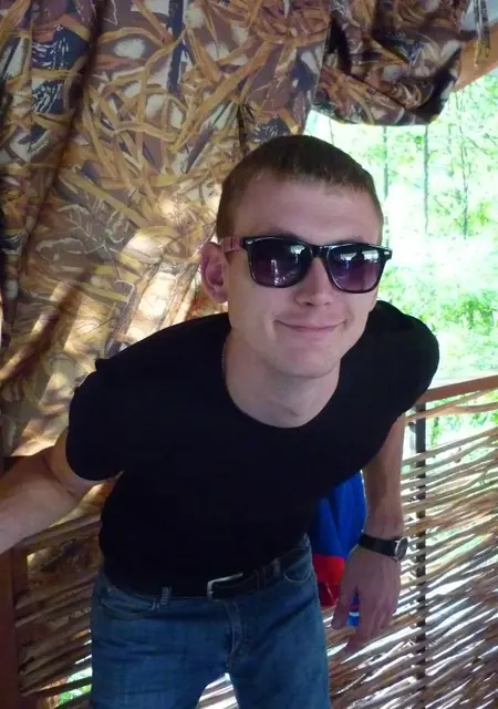 Дмитрий из Ростова-на-Дону, мне 43, познакомлюсь на одну ночь