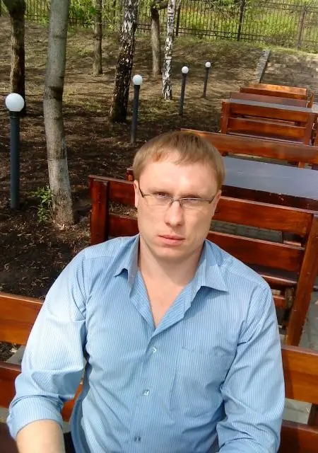 Я Вовчик, 45, из Нижнекамска, ищу знакомства без обязательств