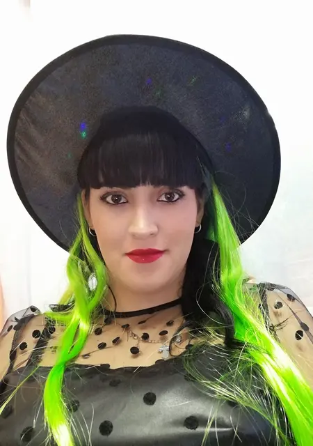 Анна из Екатеринбурга, ищу на сайте вирта