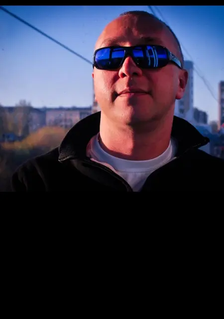 Иван из Екатеринбурга, ищу на сайте знакомства на одну ночь