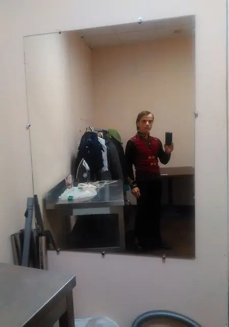 Я Владимир, 39, знакомлюсь для дружбы в Сосновом Боре