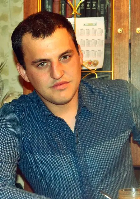 Я Maks, 34, из Свободного, ищу знакомства без обязательств