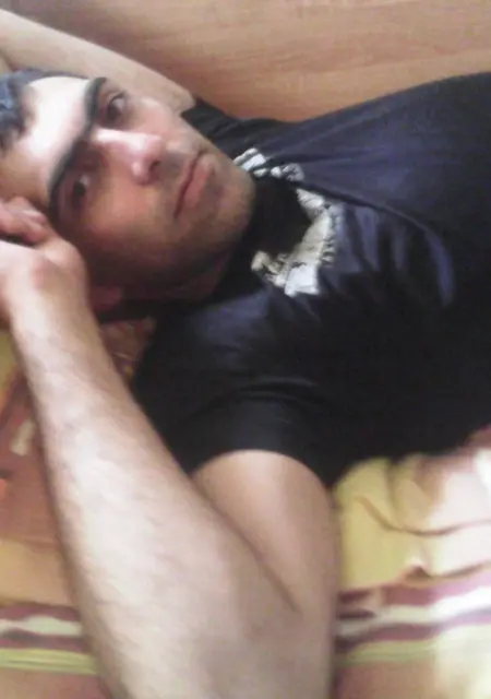 Я Артур, 41, знакомлюсь для дружбы в Волгограде