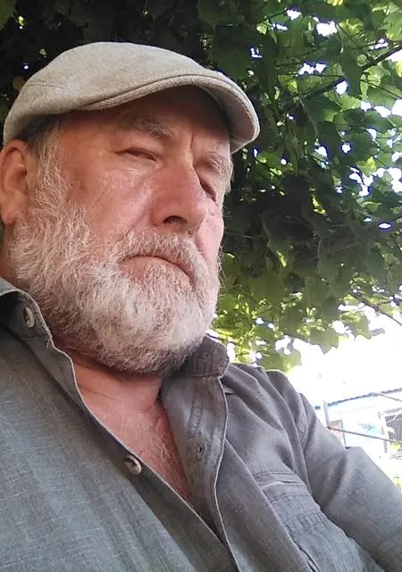 Я Алексей, 70, из Болхова, ищу знакомство для общения