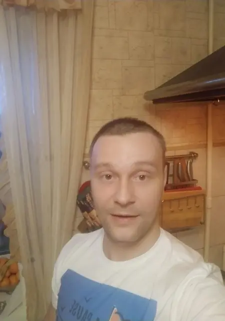 Я Александр, 37, знакомлюсь для общения в Солнечногорске