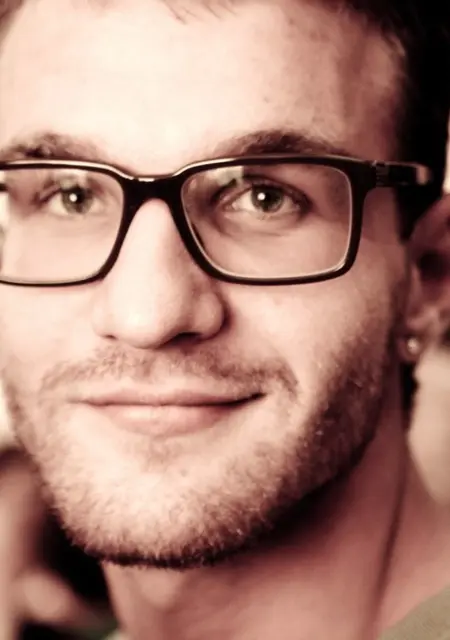 Макс из Красногорска, мне 38, познакомлюсь на одну ночь