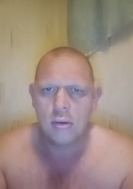 Я Коля Боков, 42, из Златоуста, ищу знакомство для приятного времяпровождения