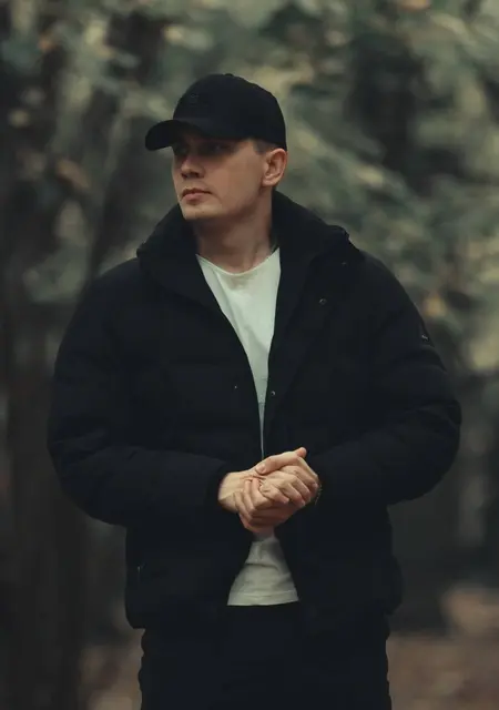 Я Андрей, 28, из Нижневартовска, ищу знакомство для общения