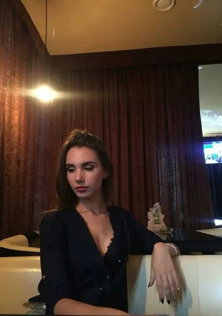 Ангелина из Полтавы, ищу на сайте приятное времяпровождение