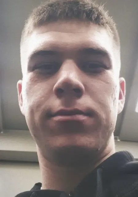 Тигран из Лениногорска, мне 23, познакомлюсь на одну ночь