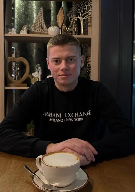 Я Роман, 29, знакомлюсь без обязательств в Бийске