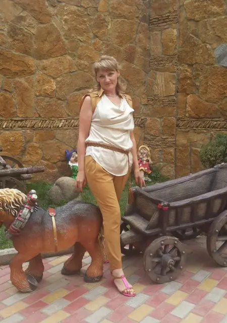 Милана из Новороссийска, мне 45, познакомлюсь без обязательств