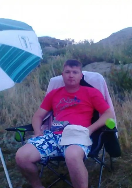 Сергей из Рубцовска, ищу на сайте знакомства на одну ночь