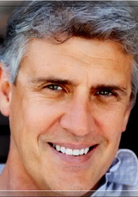 Максим из Минска, мне 50, познакомлюсь на одну ночь