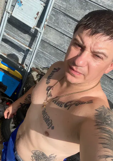 Серега из Нефтеюганска, мне 35, познакомлюсь на одну ночь