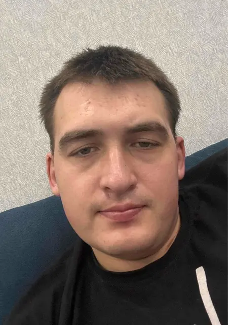 Михаил из Калининграда, мне 24, познакомлюсь на одну ночь