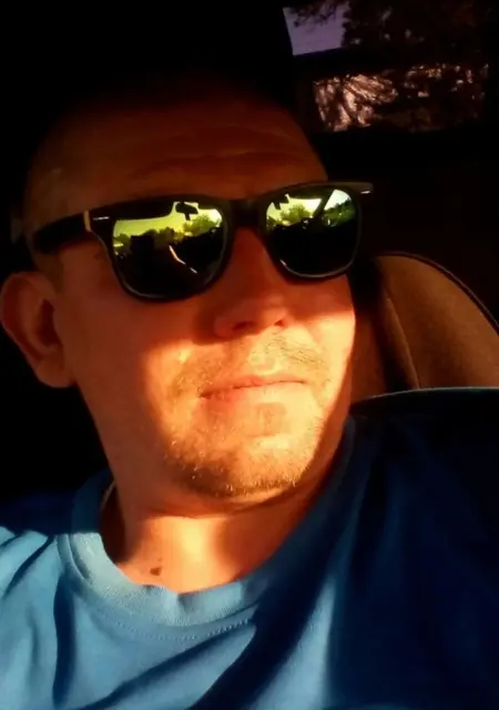 Максим из Егорьевска, мне 38, познакомлюсь для общения