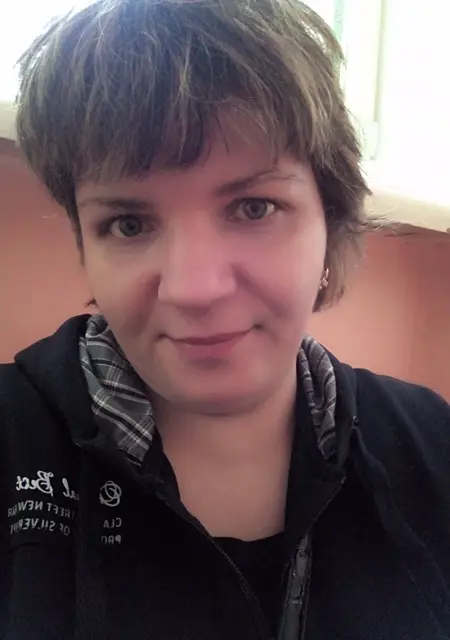 Я Леся, 42, из Ярославля, ищу знакомства без обязательств