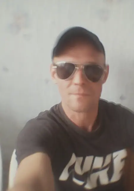 Виктор з Черкас, мені 47 років, познайомлюсь для приємного проведення часу