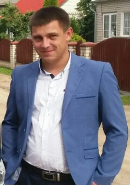 Артём из Лиды, ищу на сайте знакомства на одну ночь