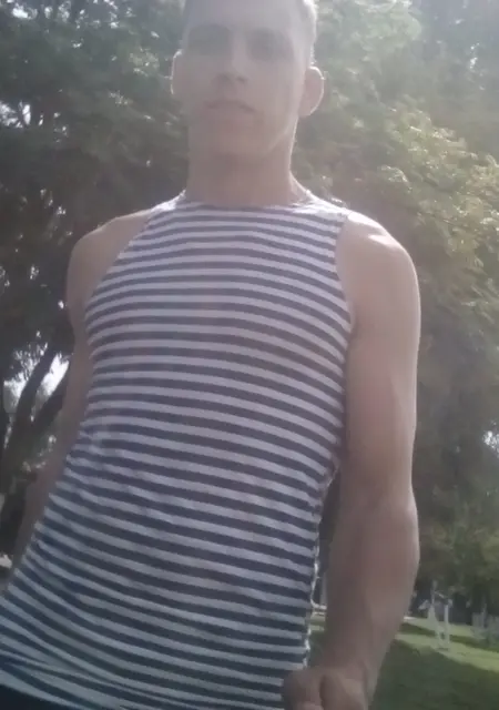 Я Андрей, 31, знакомлюсь без обязательств в Костроме