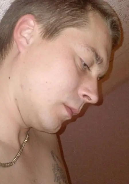 Я Денис, 37, из Геленджика, ищу знакомство для общения