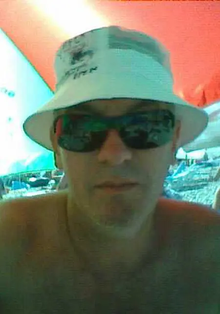 Я Игорь, 61, из Константиновска, ищу знакомства без обязательств