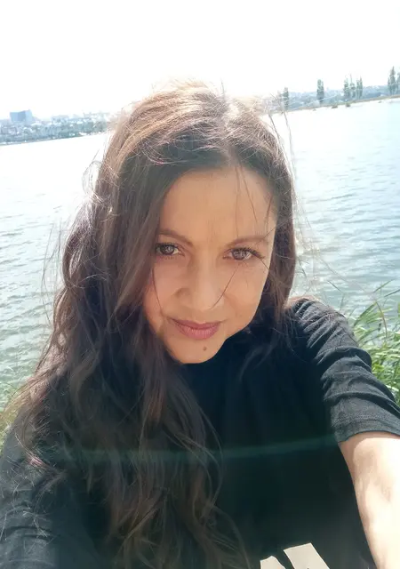 Я Александра, 40, из Воронежа, ищу знакомство для совместных путешествий