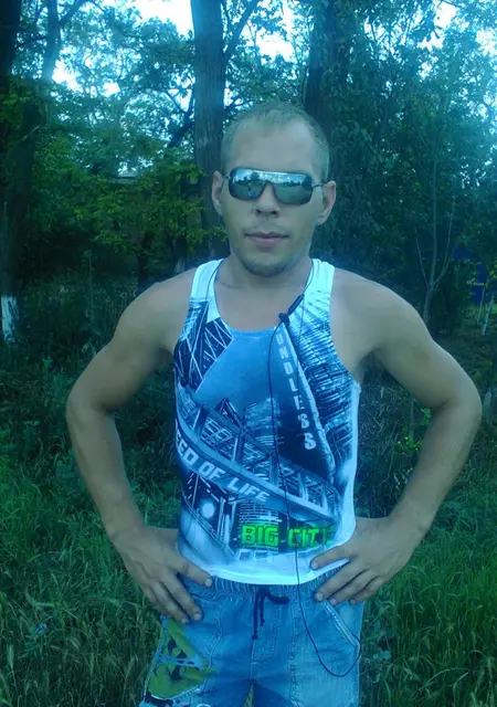 Roman из Кропоткина, ищу на сайте знакомства на одну ночь