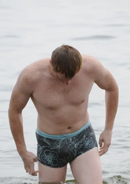 Виталий из Красногорска, ищу на сайте знакомства на одну ночь