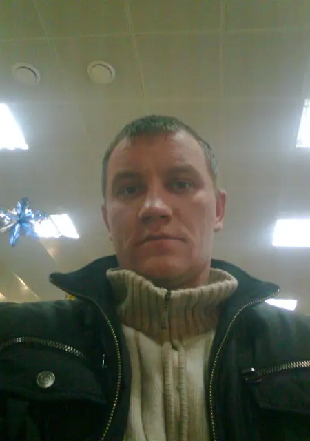 Дмитрий из Тобольска, мне 45, познакомлюсь на одну ночь